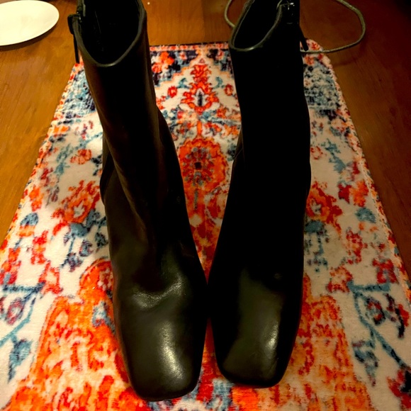 Sam Elderman black fawn leather booties block heel size 9 new never worn - Picture 2 of 8